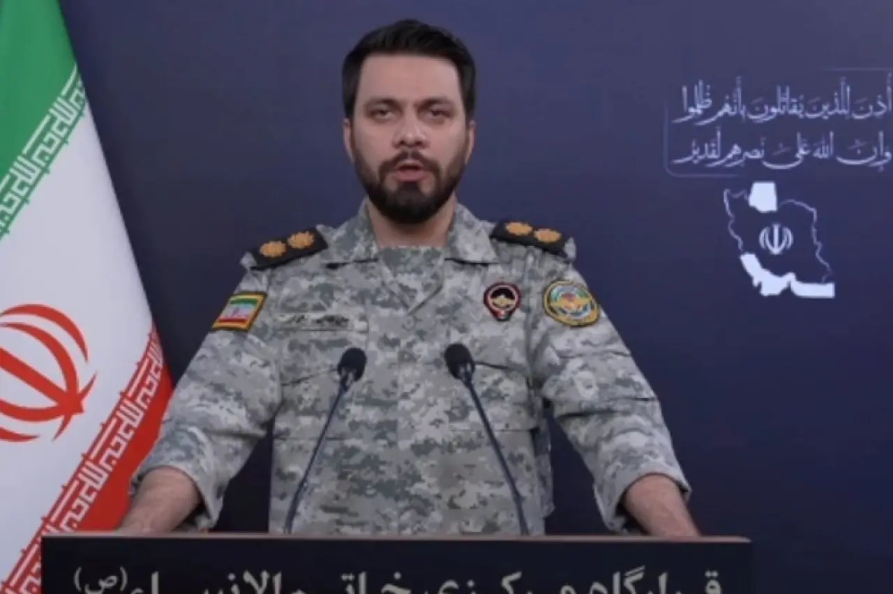 İran: Yenilginizi anlaşma olarak adlandırmayın